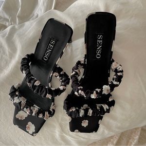 Senso NEW flora satin heel. Sz 37(7)